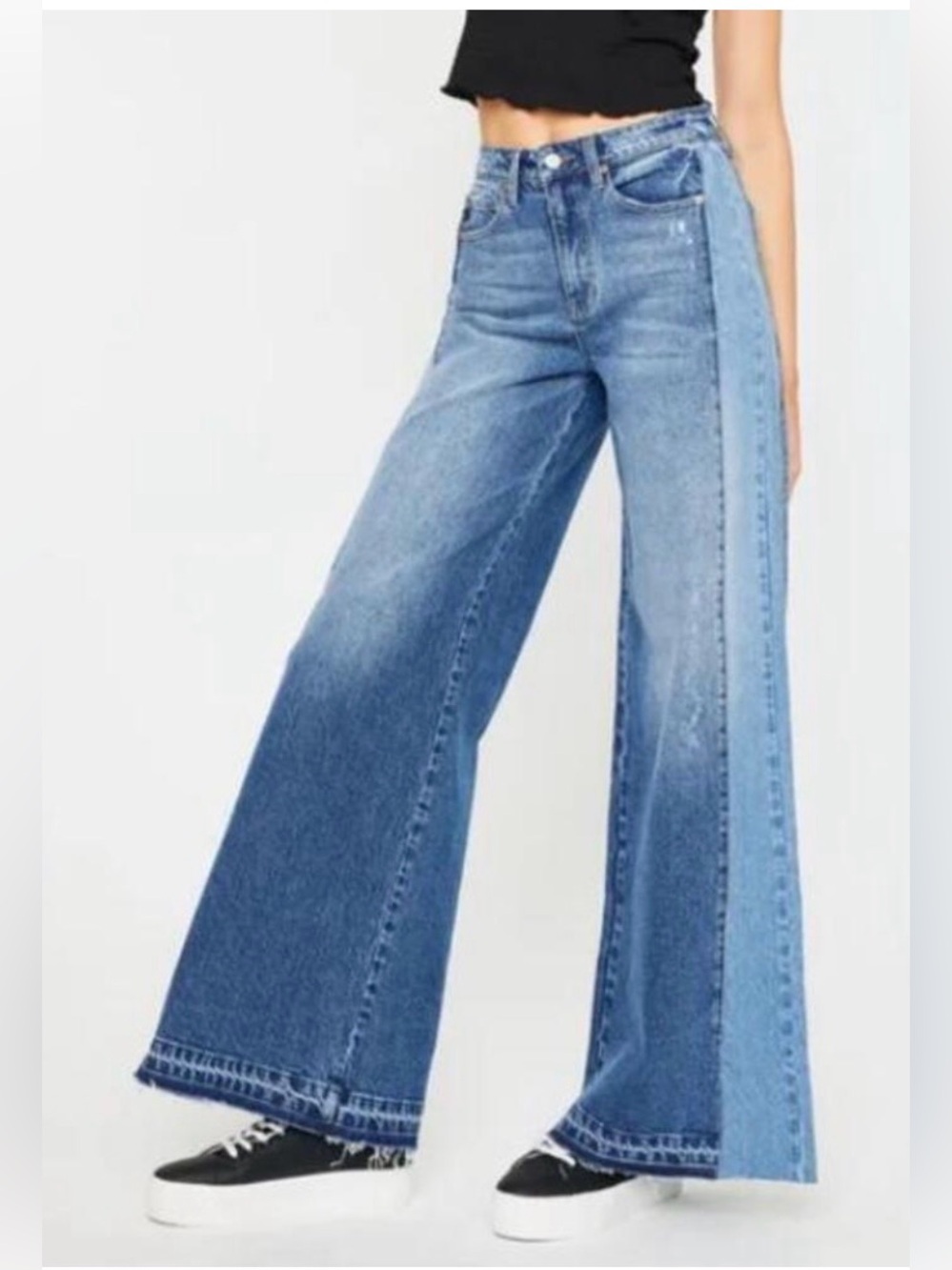 KanCan Extra-Wide Leg Medium Wash High Rise Jeans Size 15 x 34” NWT